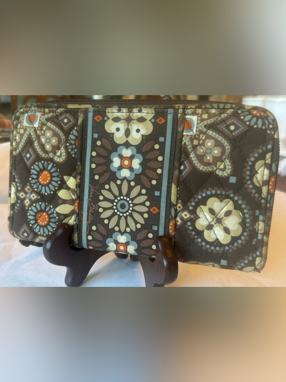 Vera Bradley Women's Zip-Around Accordion Wallet Floral Canyon Brown Beige.